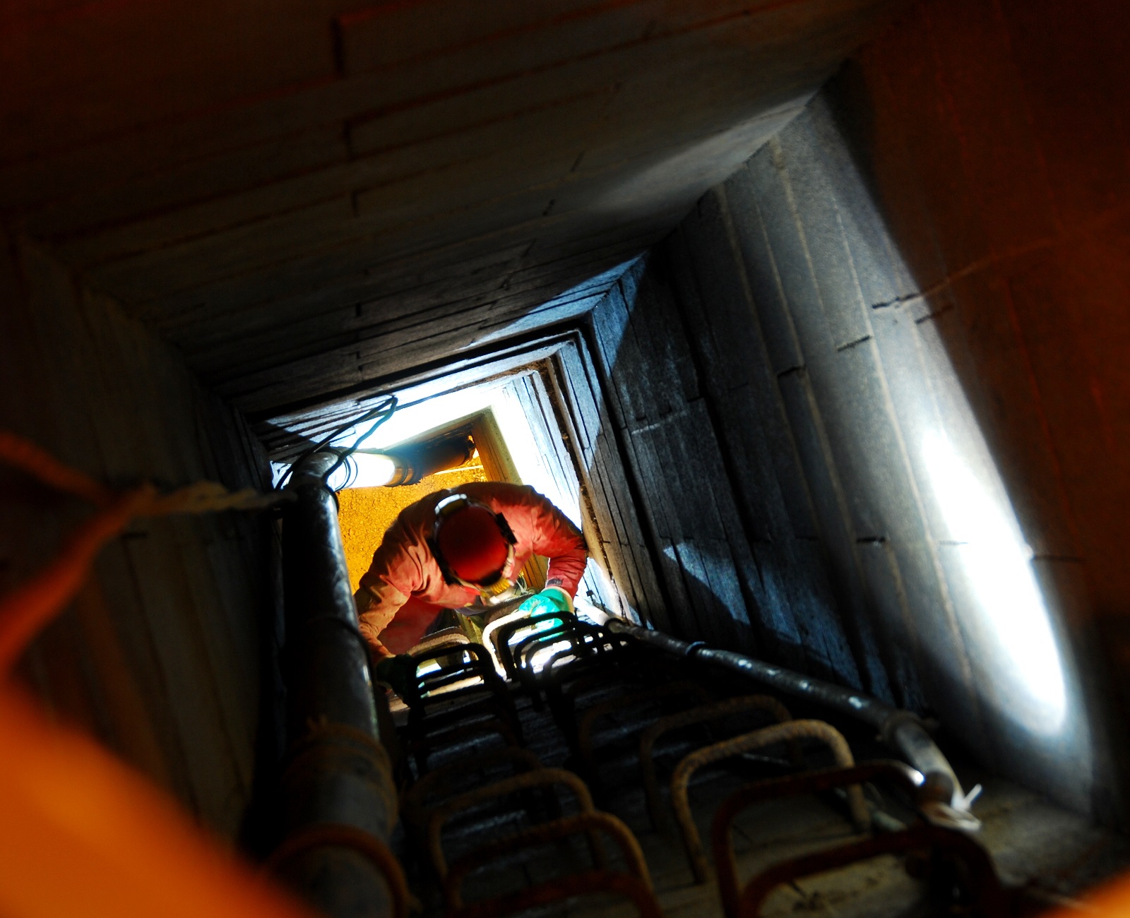 147 639 Doline Betonschacht 1600x1300